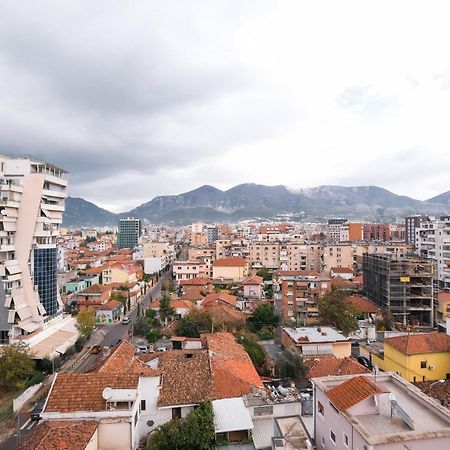Two Steps Apartments 2 Tirana Exterior foto